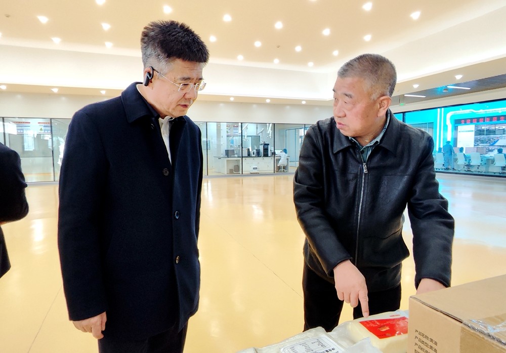 甘肅銀行黨委書記、董事長(zhǎng)劉青到傳祁甘味乳業(yè)考察調(diào)研