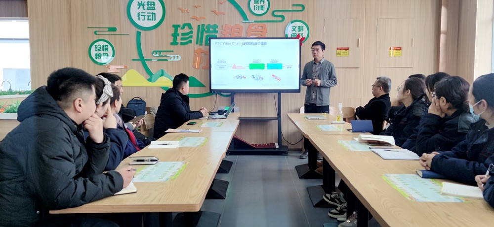 甘肅傳祁甘味乳業(yè)邀請成都每天用印刷有限公司開展標簽技術提升培訓