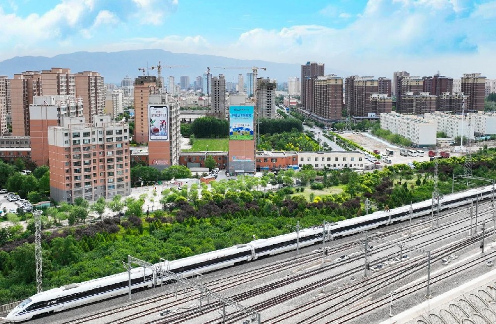 市委宣傳部：用服務(wù)“溫度”，助力企業(yè)跑出發(fā)展“加速度”